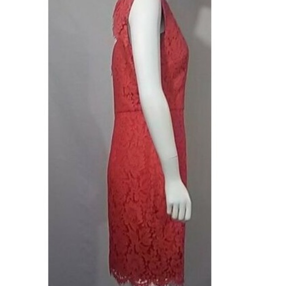 VINCE CAMUTO Open Back Lace Sheath Dress GRENADINE - Picture 4 of 8